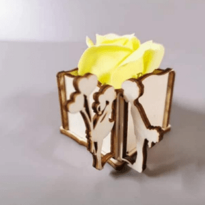 Cutiuță din MDF pentru 1 trandafir – cutiuță mărțișor personalizabilă